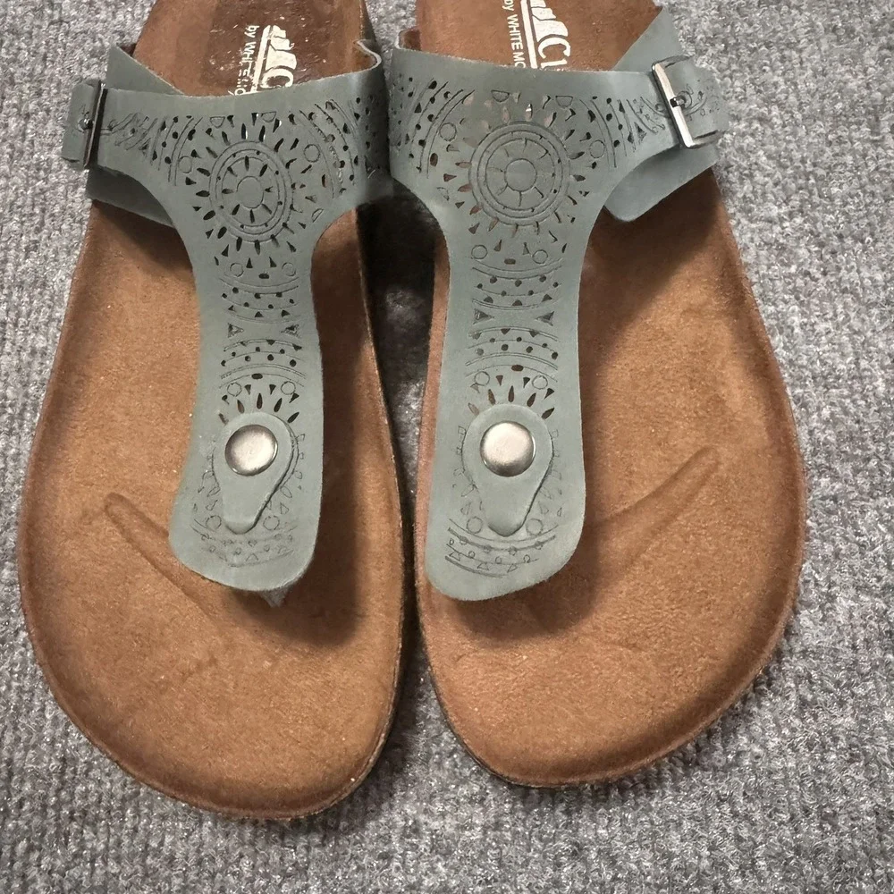 Cliffs by White Mountain Benedict Comfort Thong‎ Sandals Women's 9WIDE NWOT